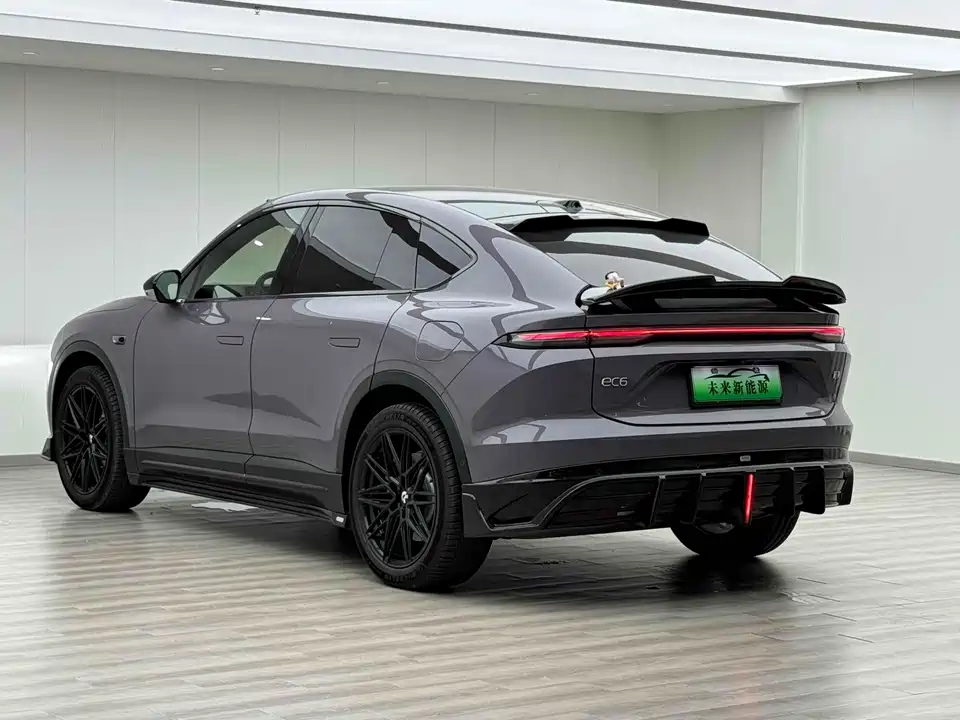 NIO EC6
