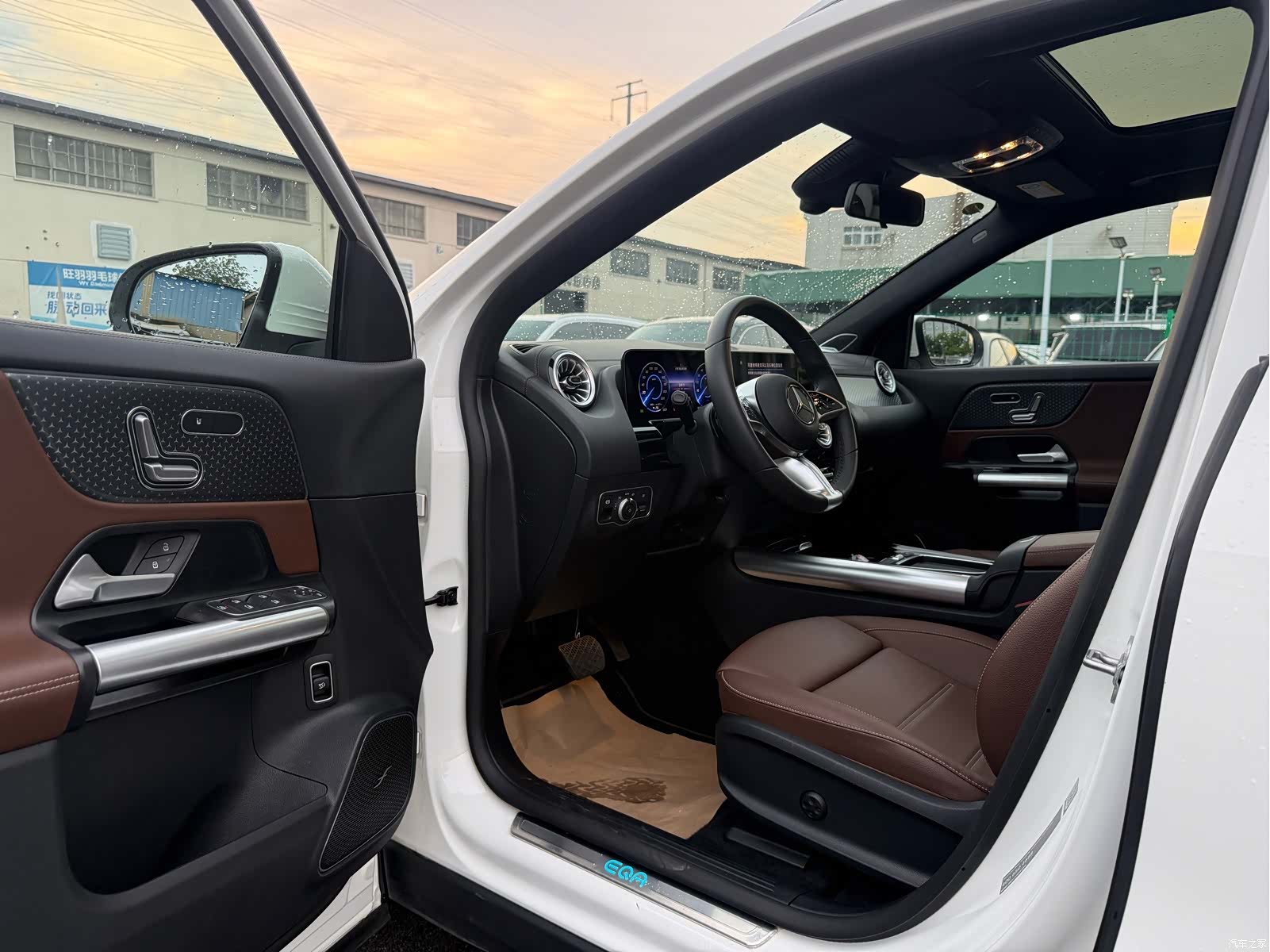 Mercedes-Benz EQA, 2025 10