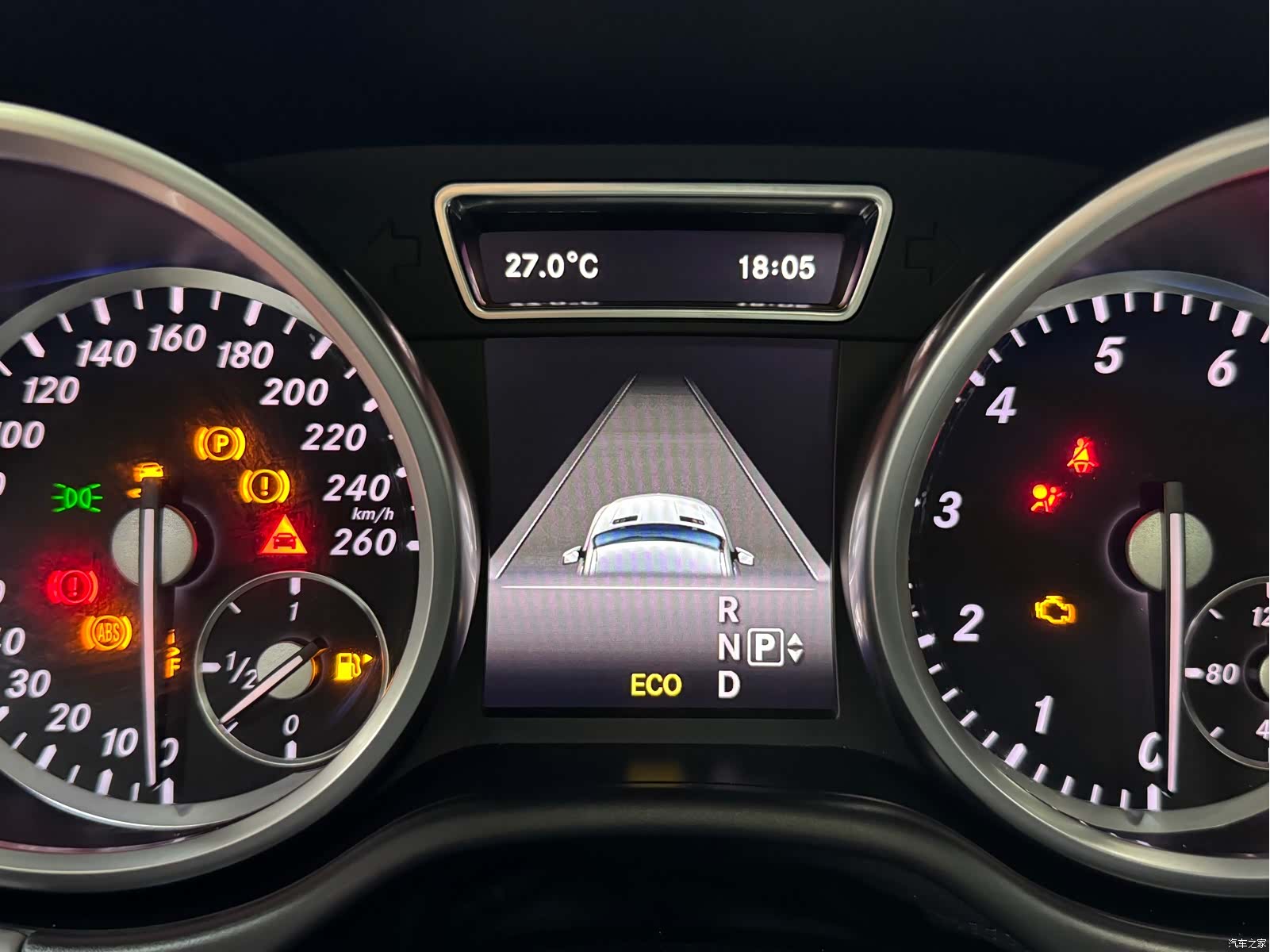 Mercedes-Benz M-Class, 2015 28
