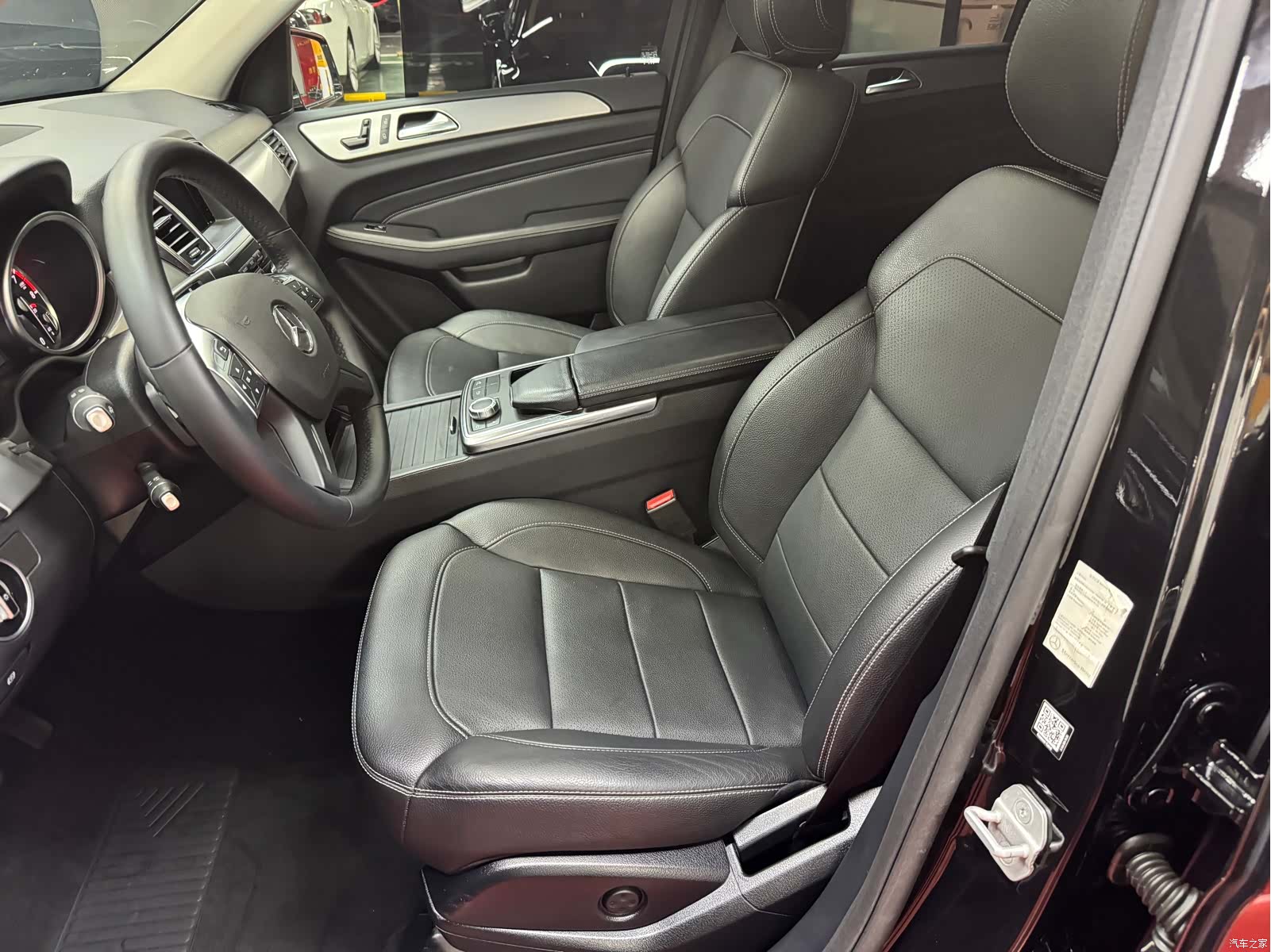 Mercedes-Benz M-Class, 2015 16