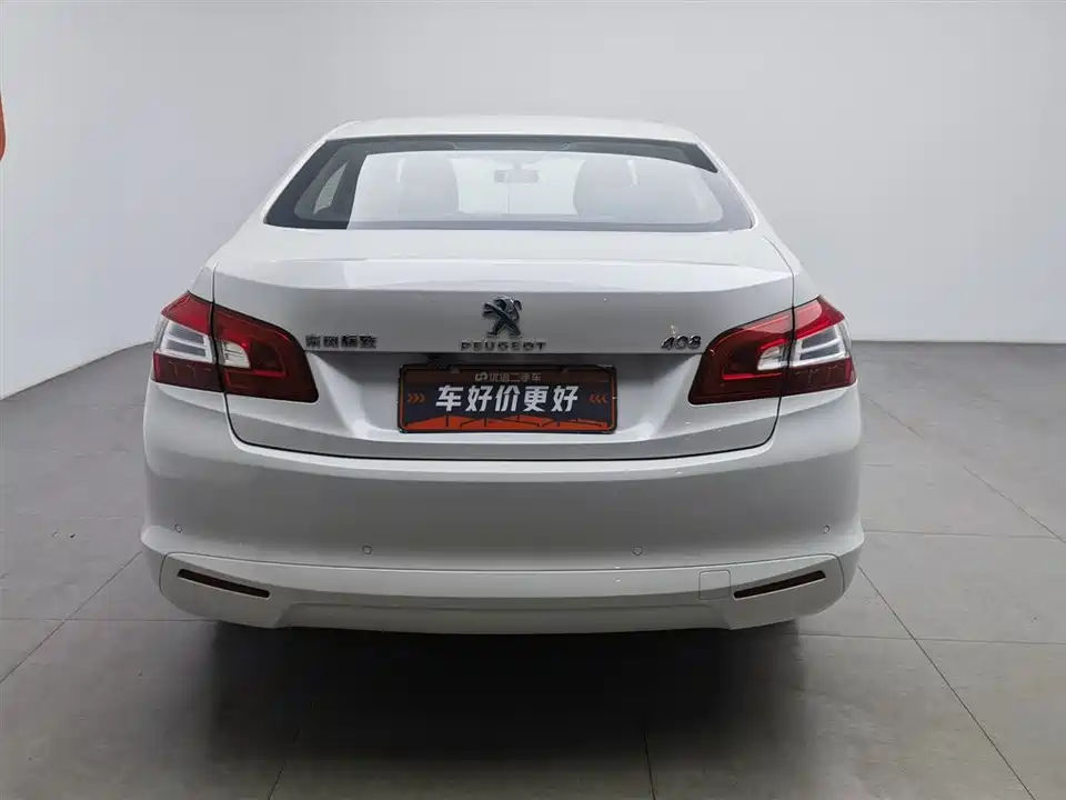 Peugeot 408