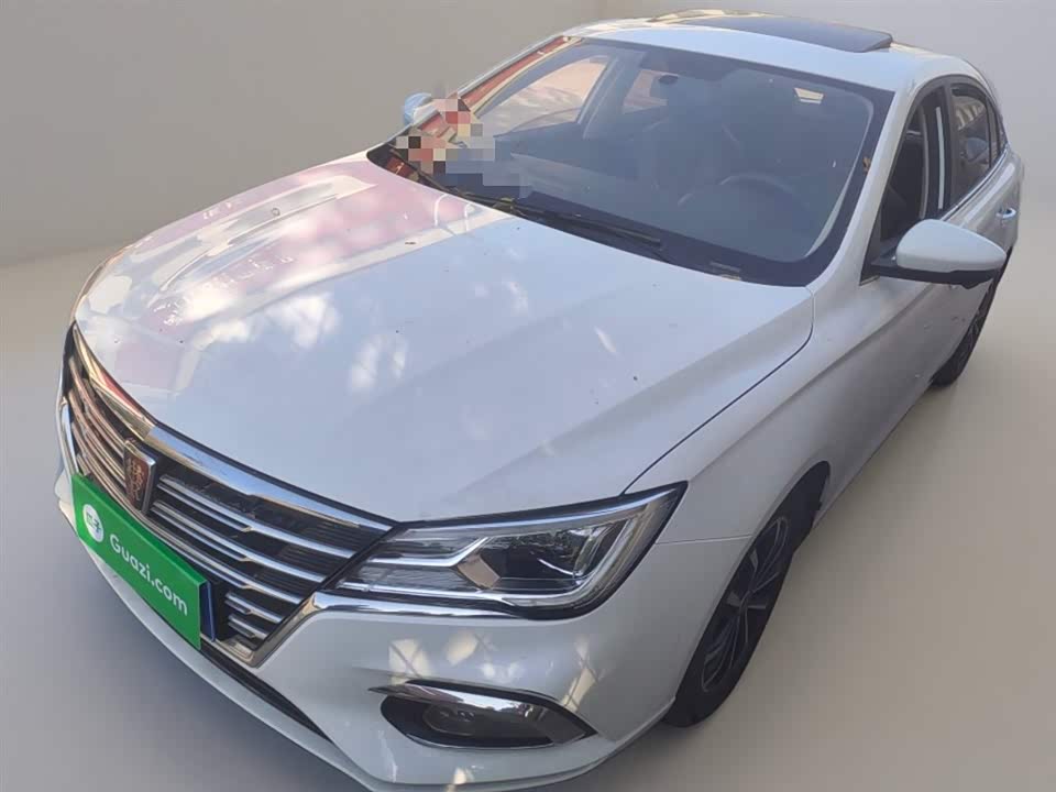 Roewe i5