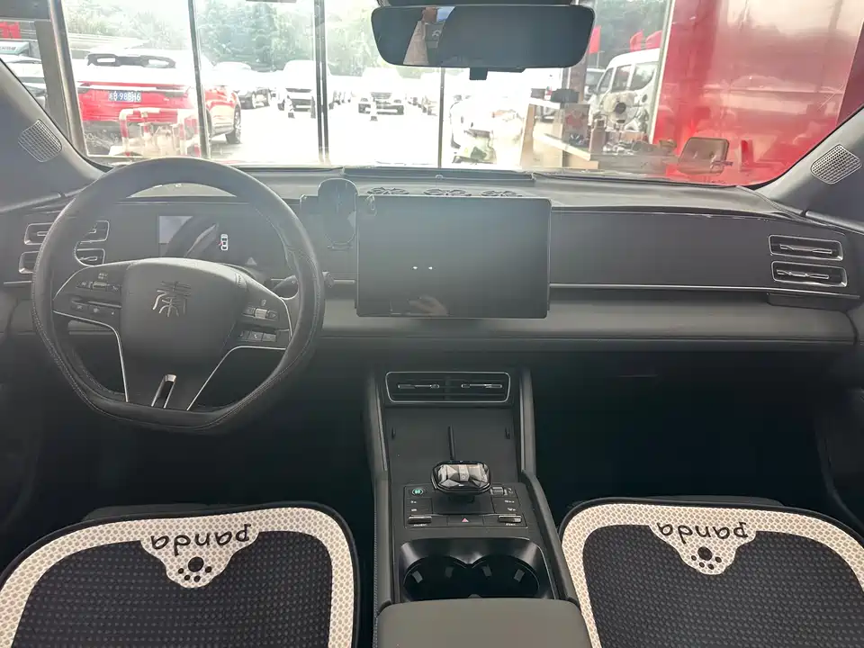 BYD Qin L