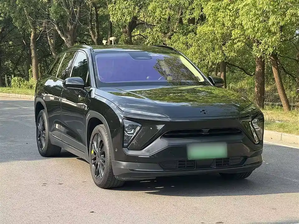 NIO ES6