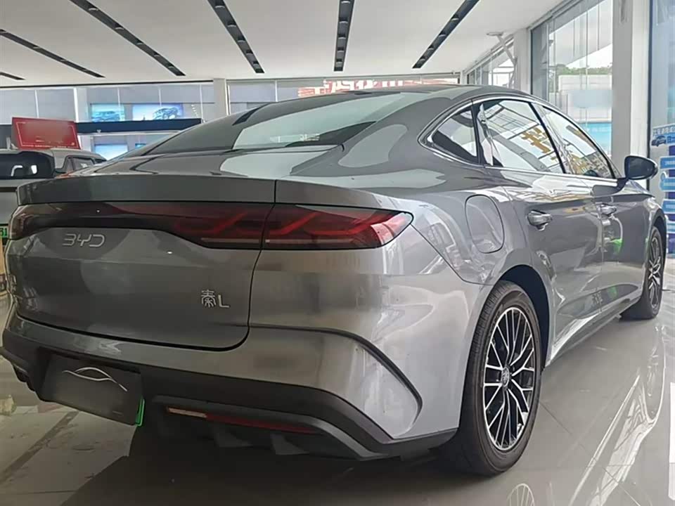 BYD Qin L