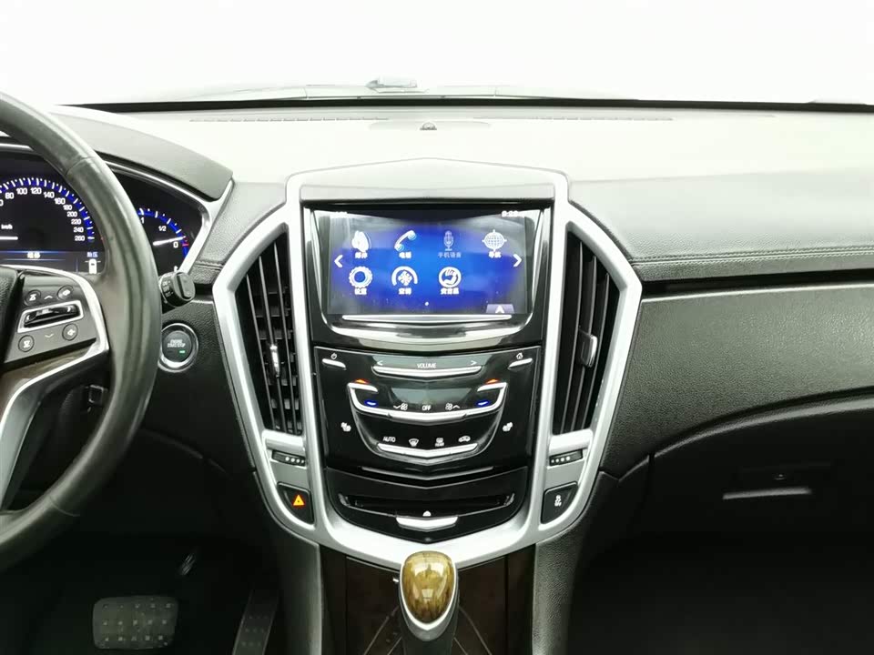 Cadillac SRX
