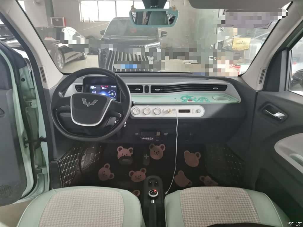 Wuling MINIEV, 2022 10