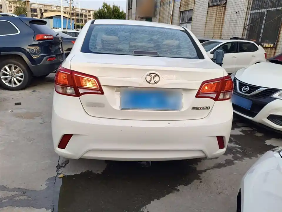 BAIC Shenbao D20