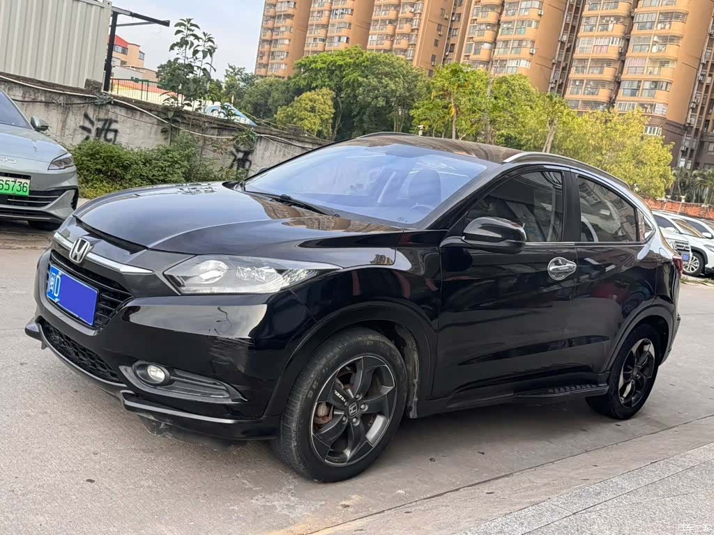 Honda Vezel, 2014 1