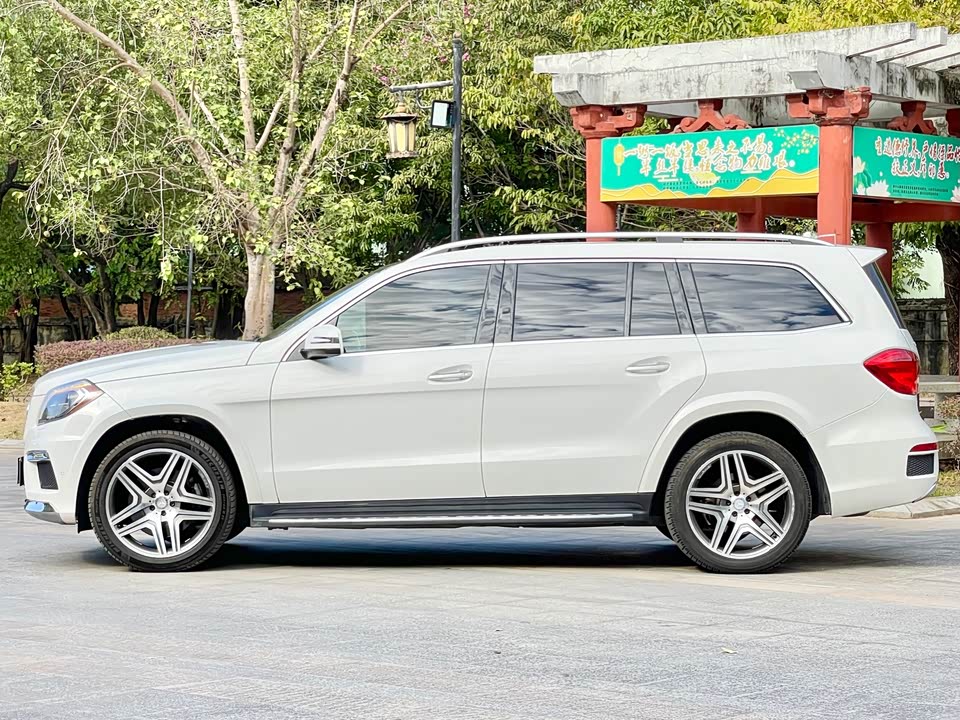 Mercedes-Benz GL grade