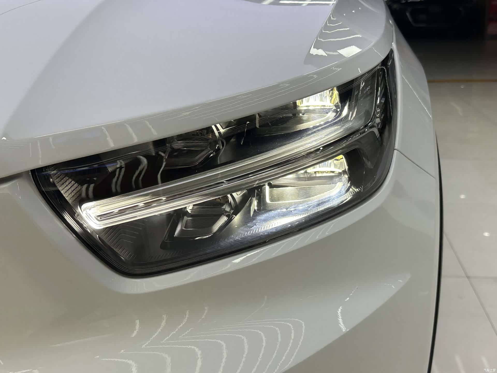 Volvo XC40, 2020 18