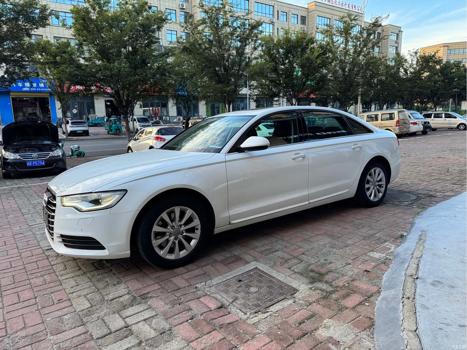 Audi A6L, 2015 9
