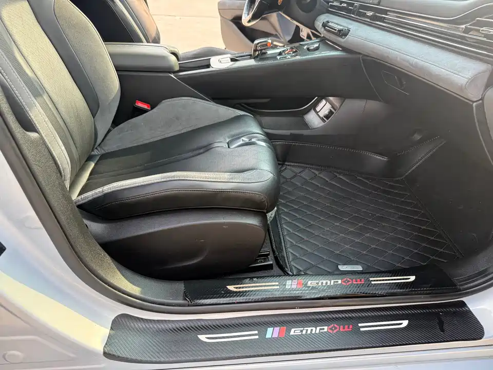 Trumpchi Shadow Leopard