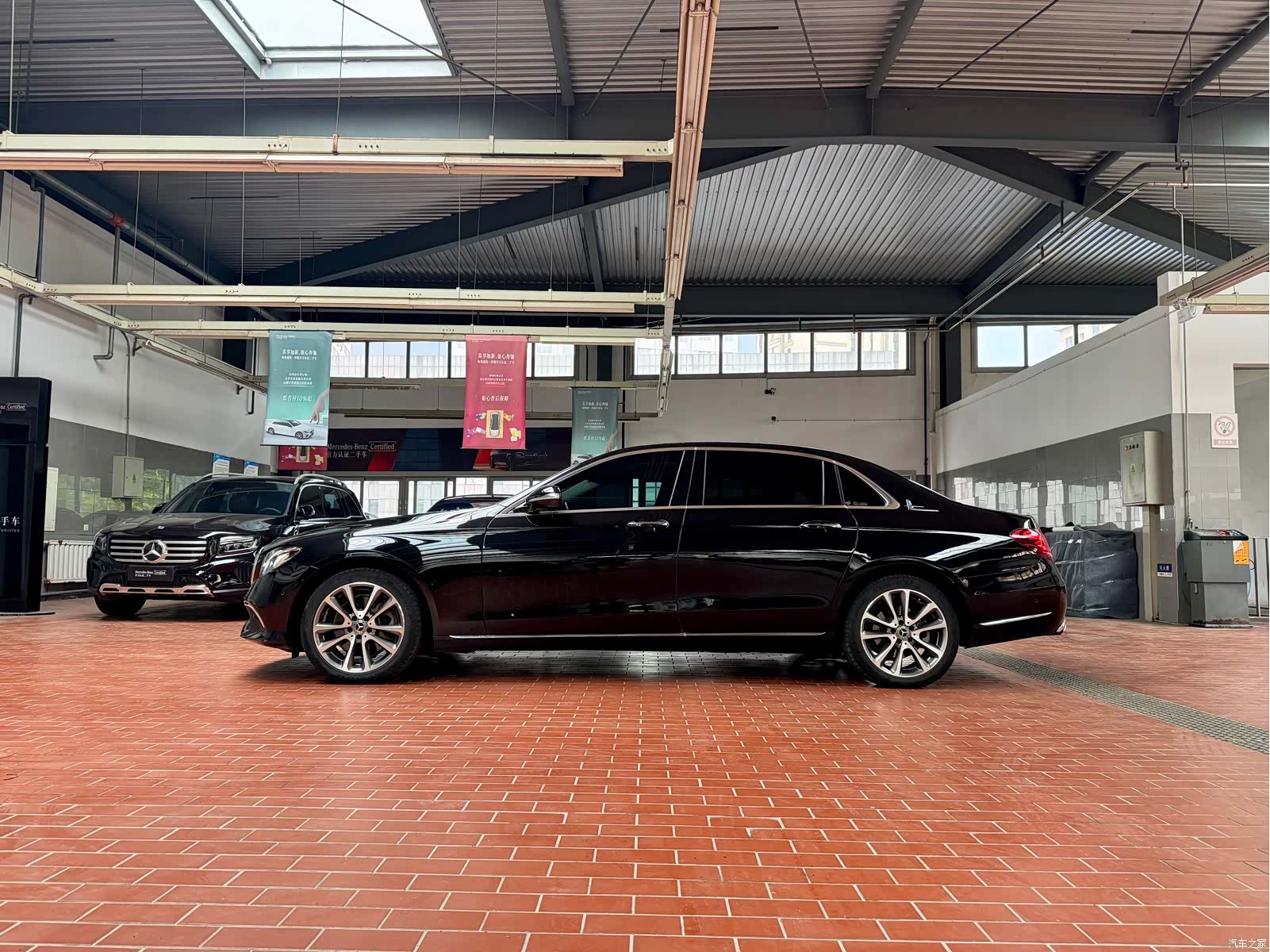 Mercedes-Benz E-Class, 2018 7