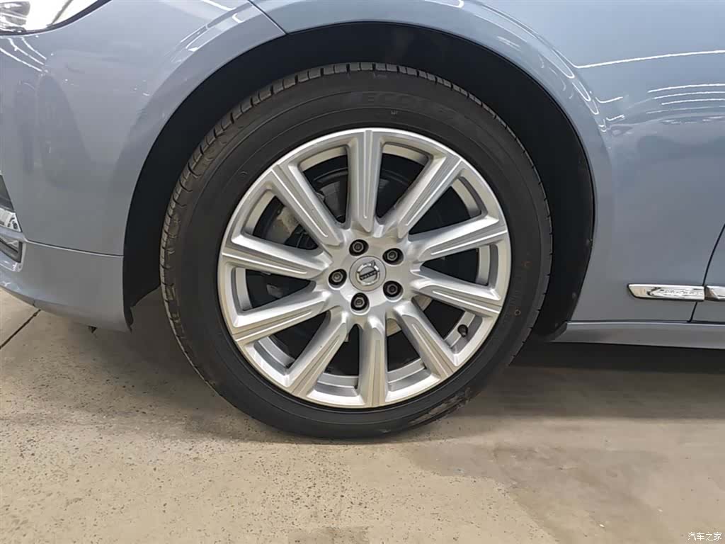 Volvo S90, 2019 23
