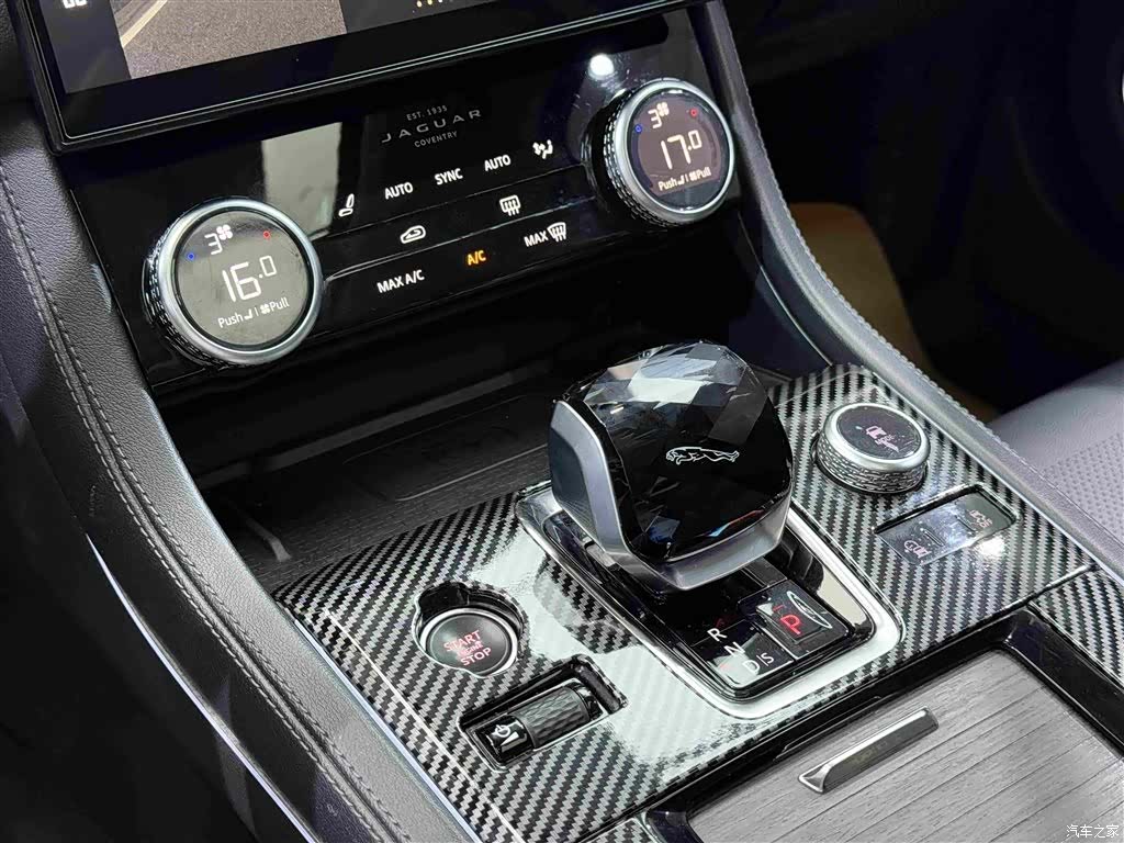 Land Rover P200, 2022 11