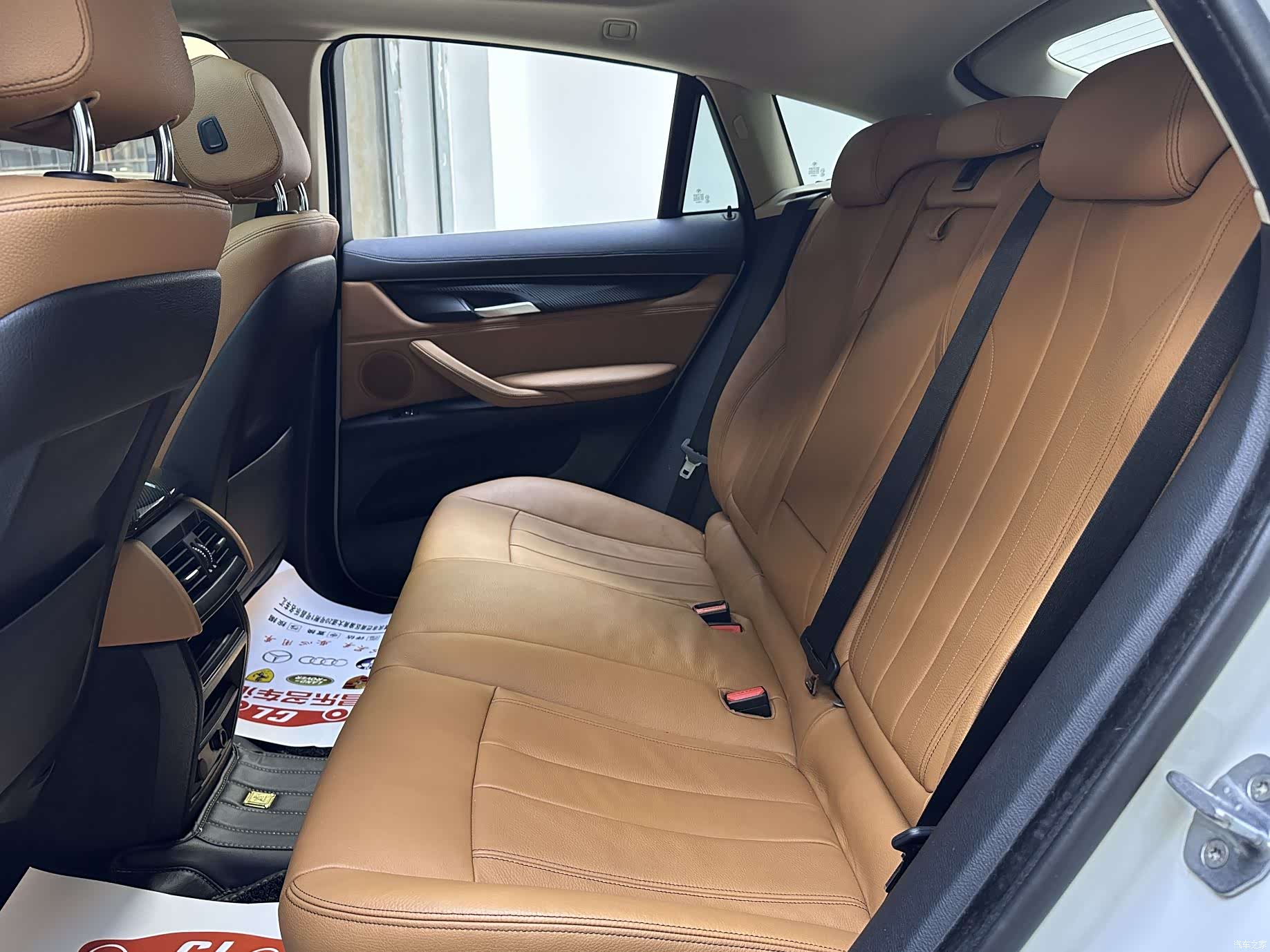 BMW X6, 2015 9