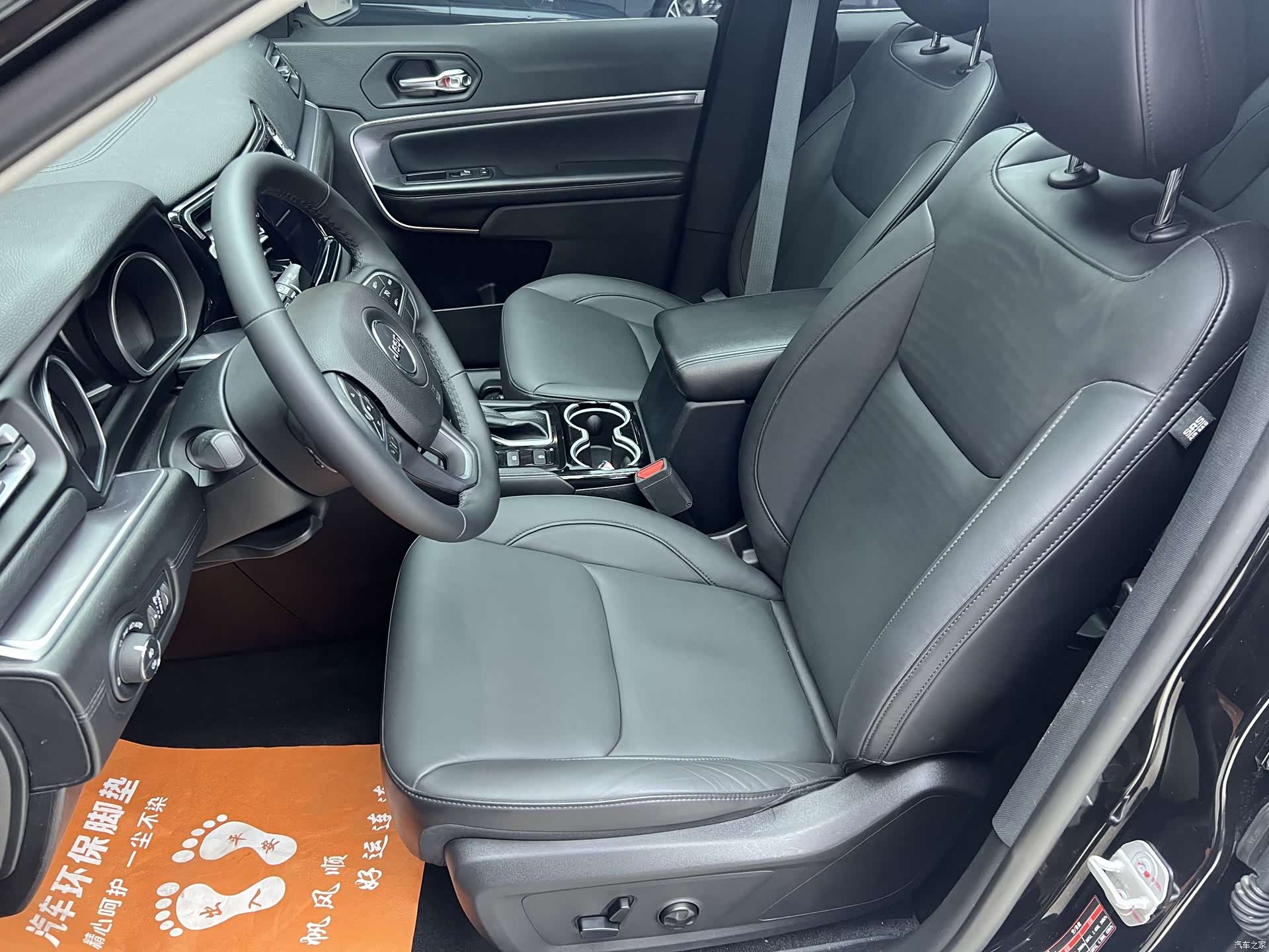 Jeep Grand Commander, 2019 8