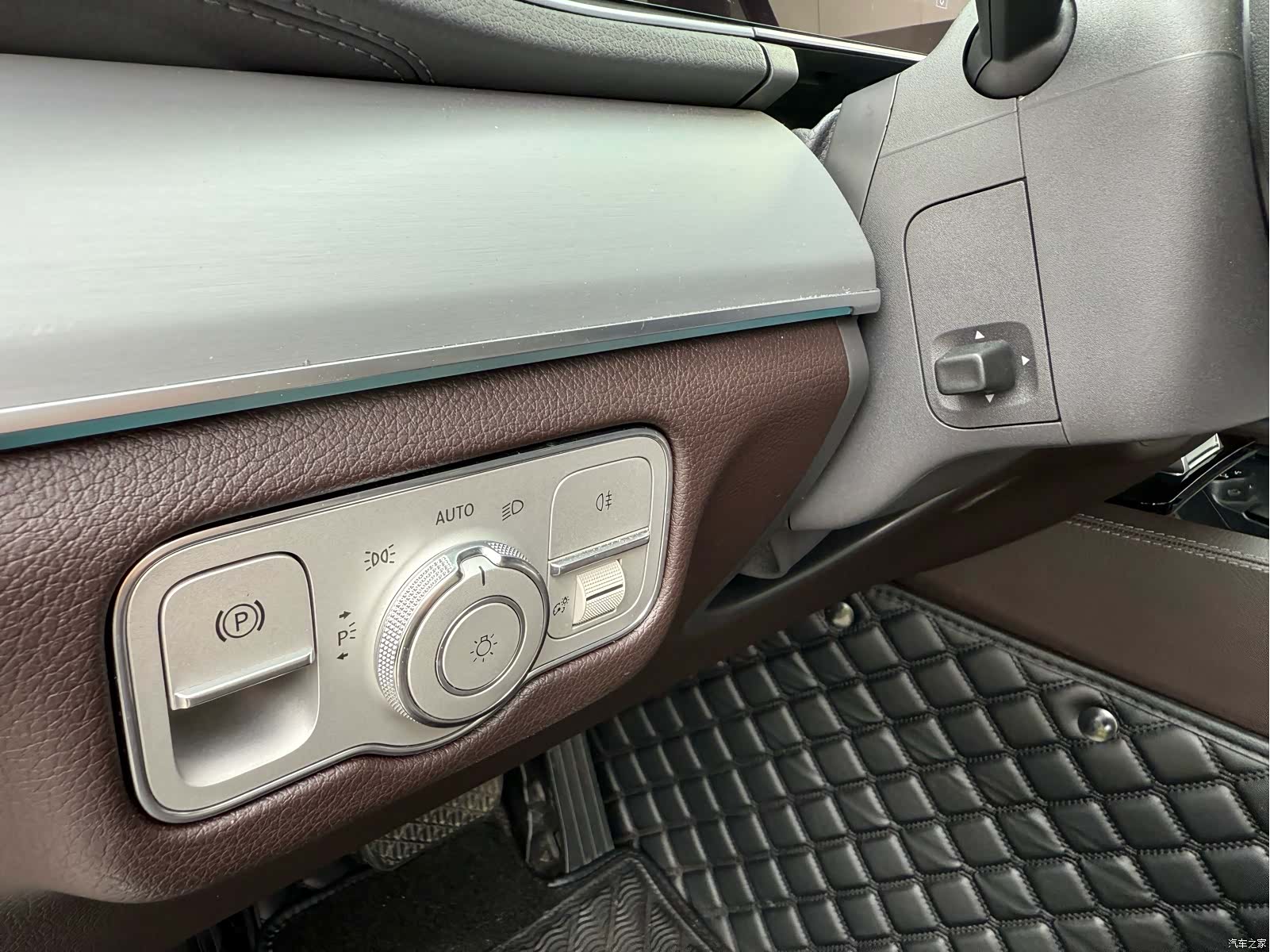 Mercedes-Benz GLE, 2020 10