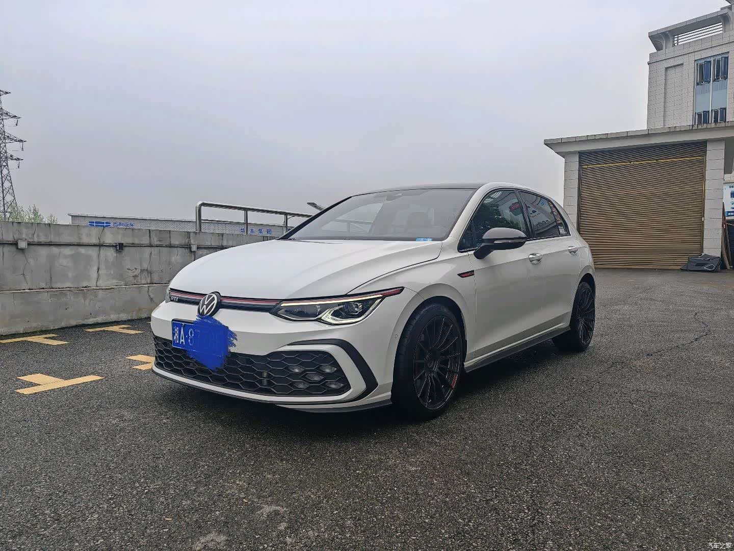 Volkswagen Golf, 2023 1