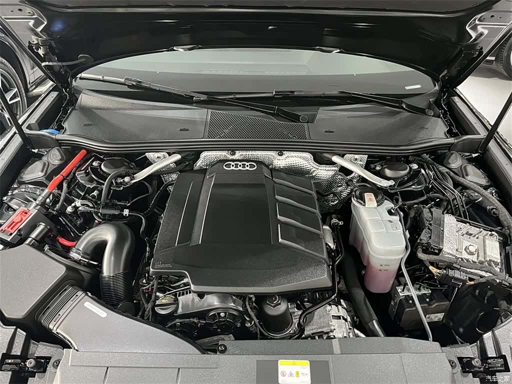 Audi A6L, 2022 8
