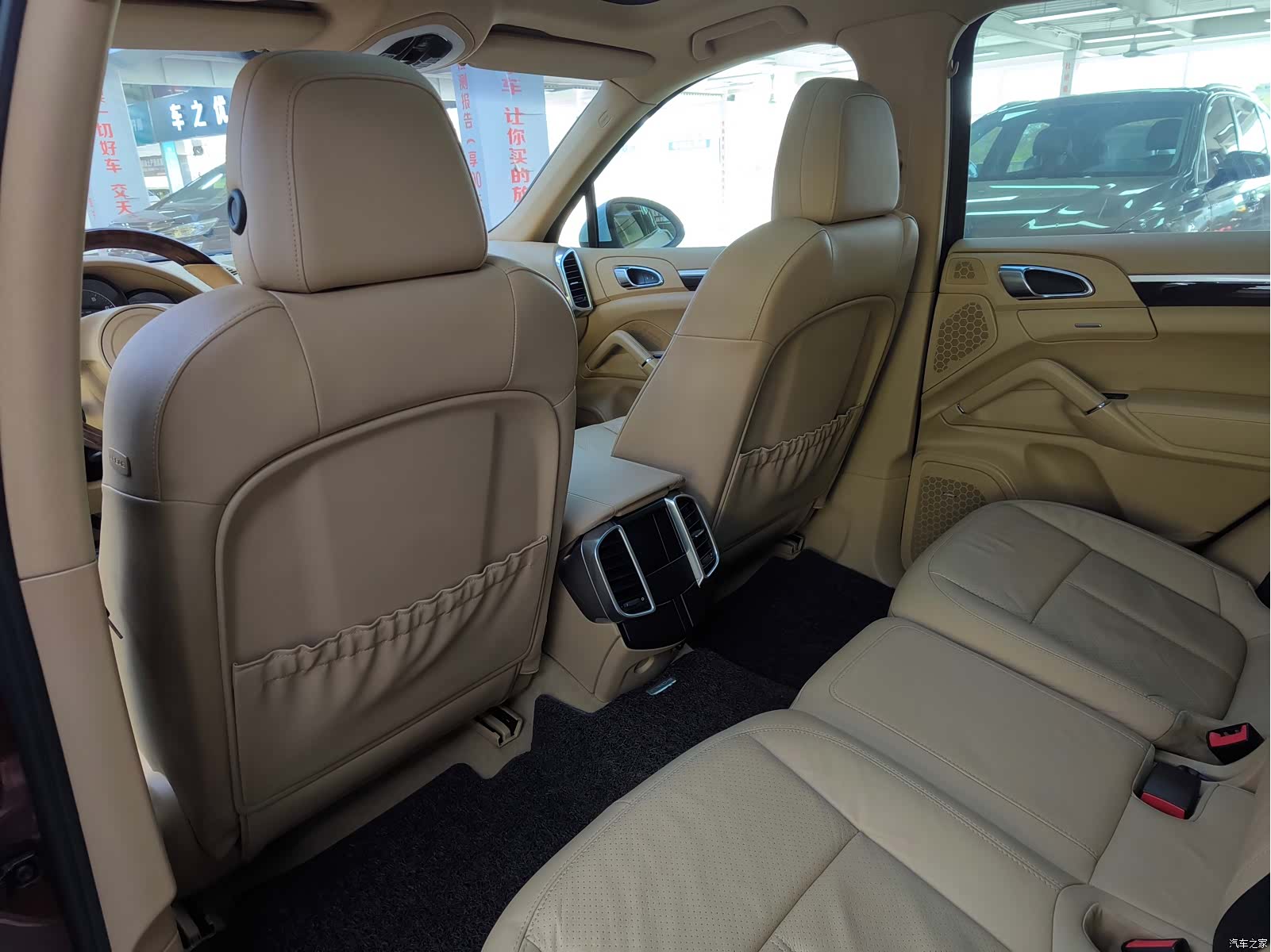 Porsche Cayenne, 2013 15