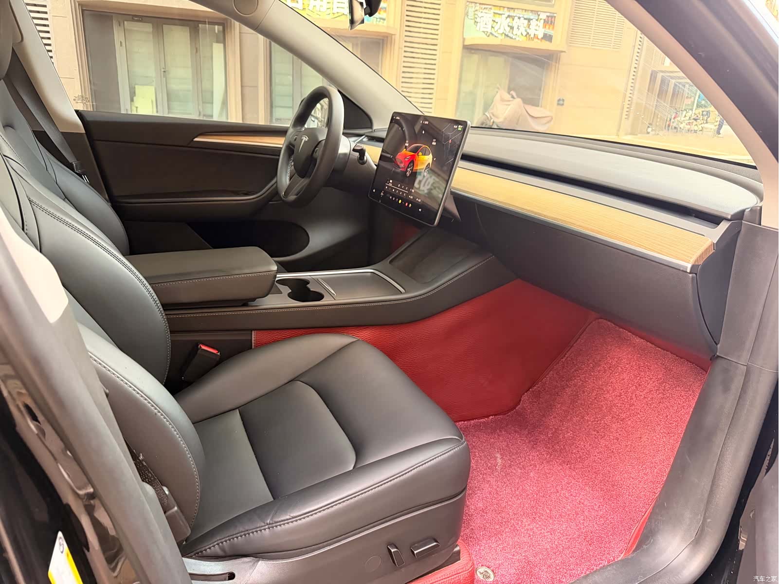 Tesla Model Y, 2023 9