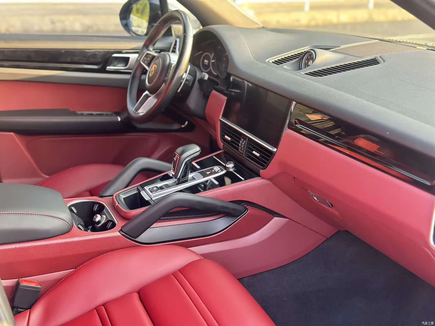 Porsche Cayenne, 2018 16