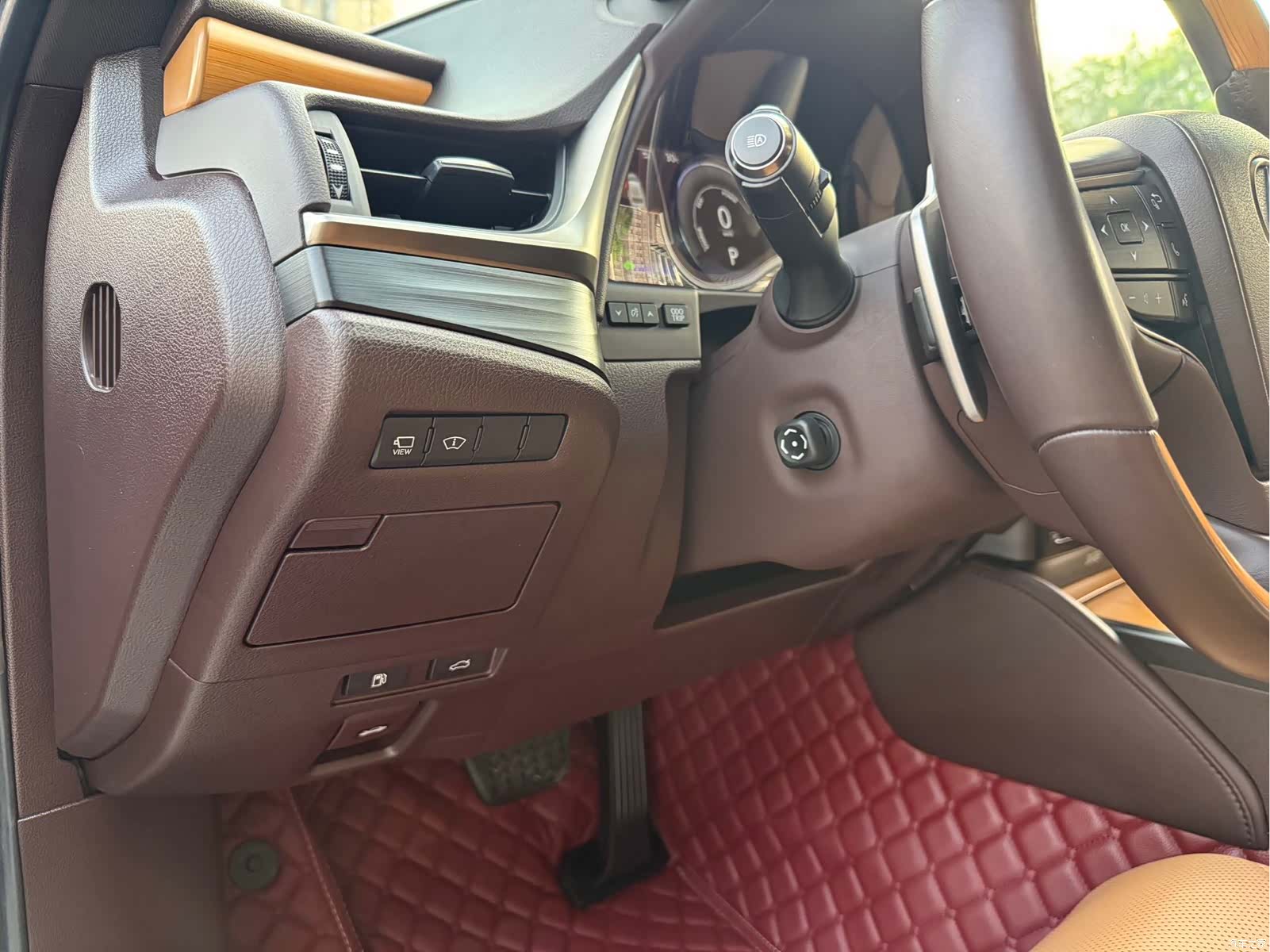 Lexus ES, 2019 13