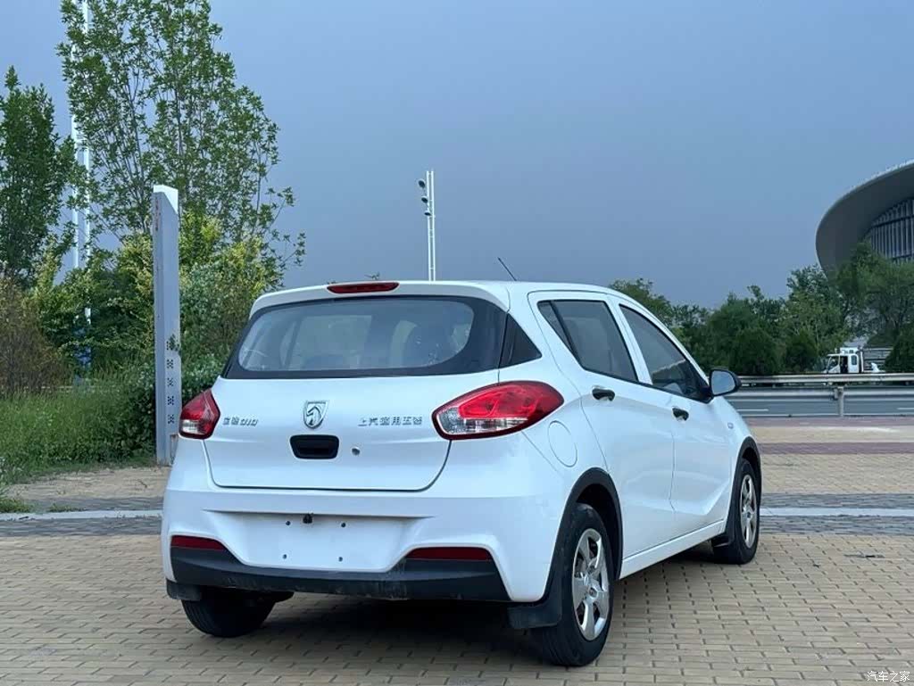 Wuling 310, 2016 4