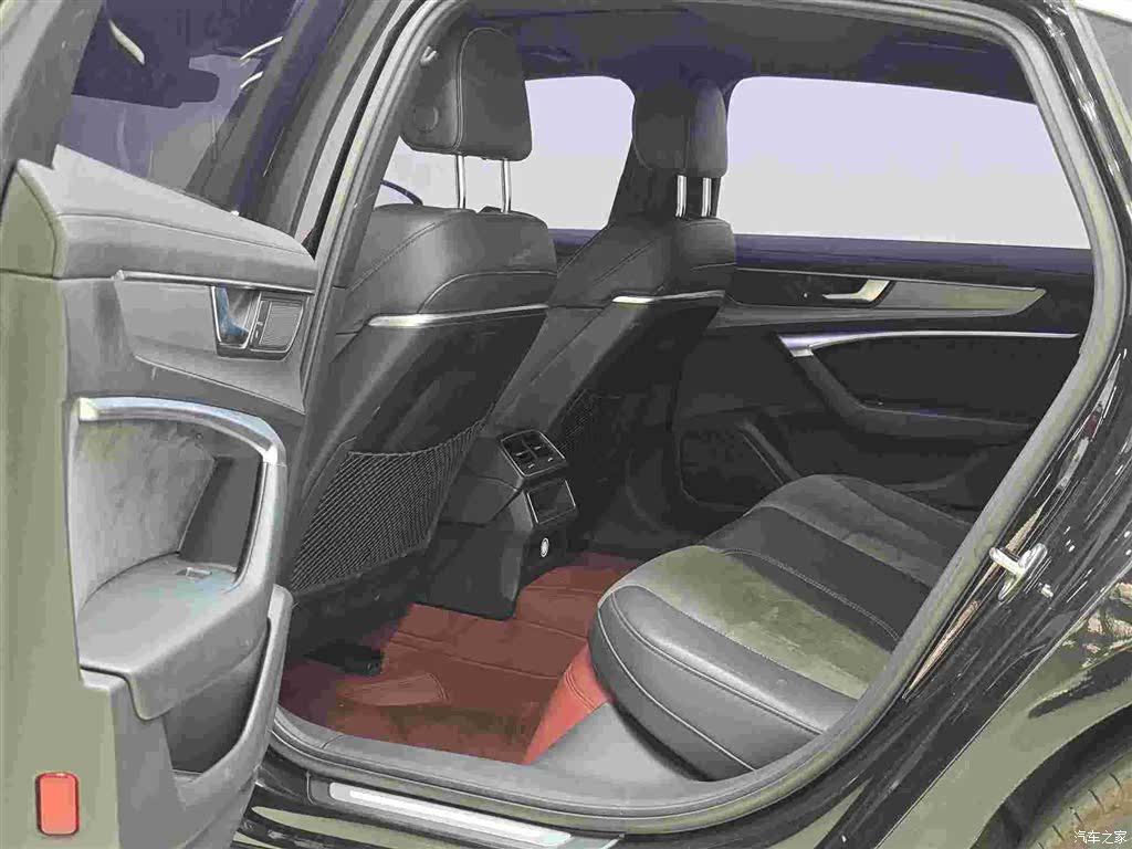 Audi A6L, 2019 8