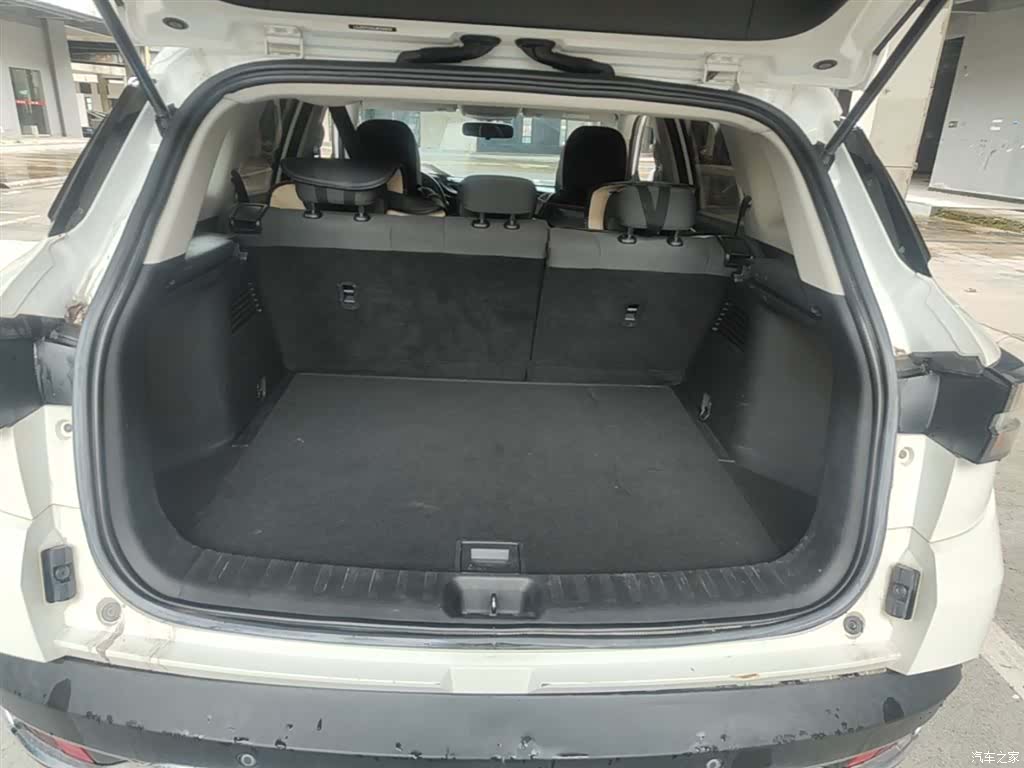 DongFeng AX7, 2019 19