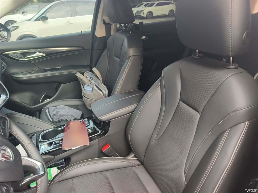 Buick Envision Plus, 2023 8