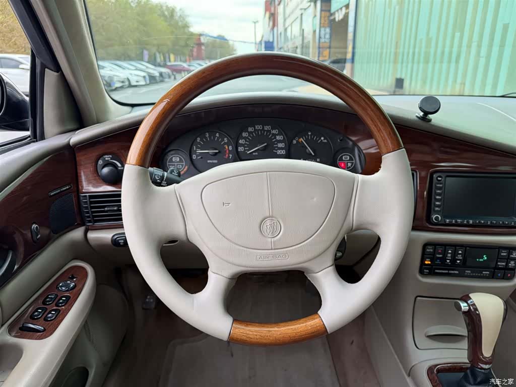 Buick Century, 2002 все фото