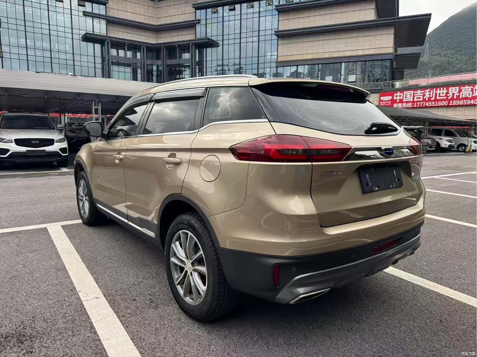 Geely Boyue, 2019 4