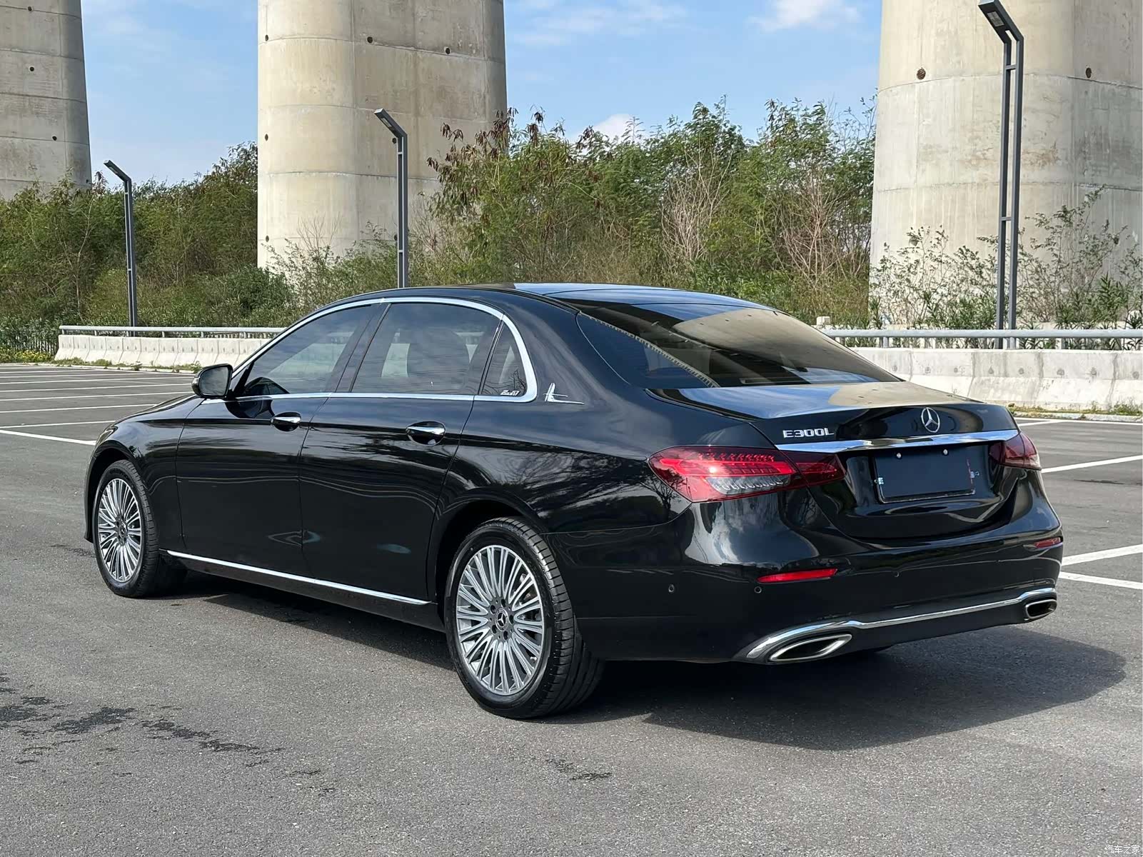 Mercedes-Benz E-Class, 2023 9