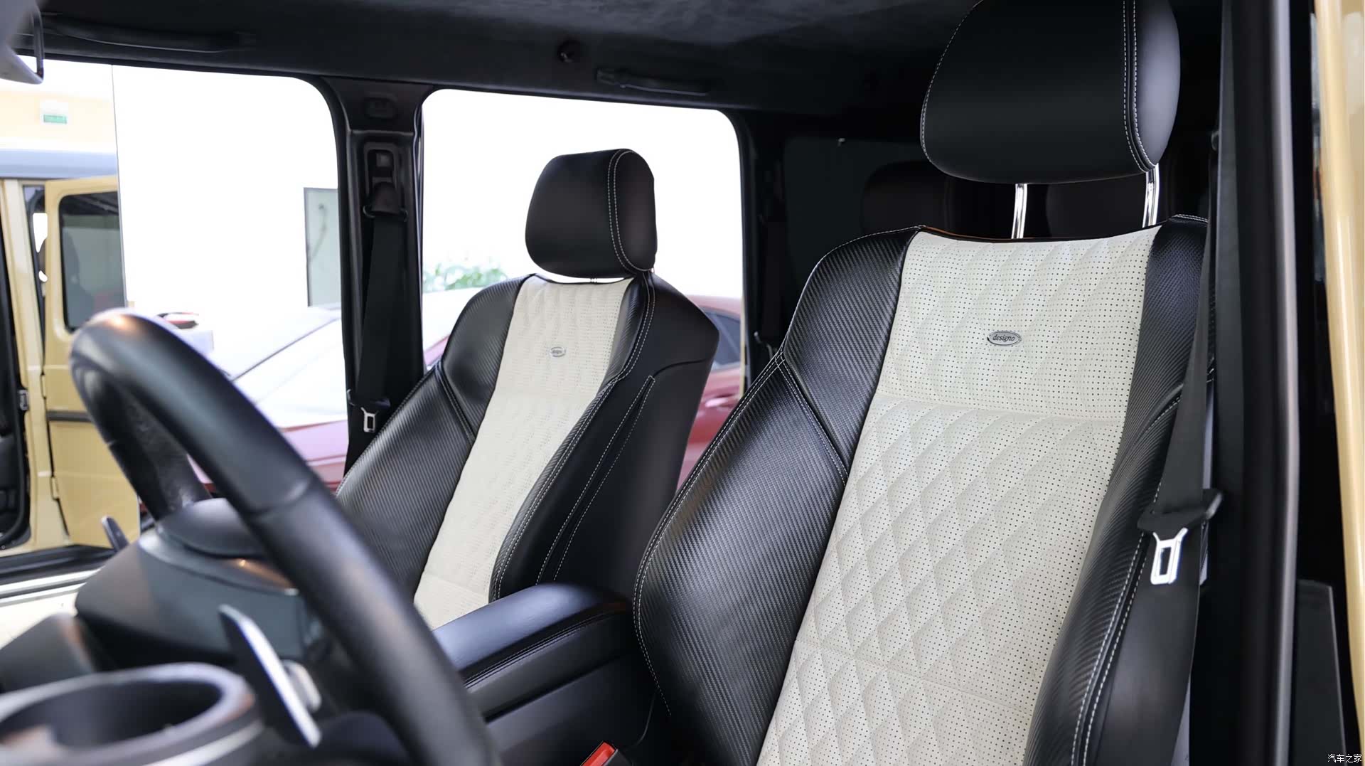 Mercedes-Benz G-Class, 2017 11