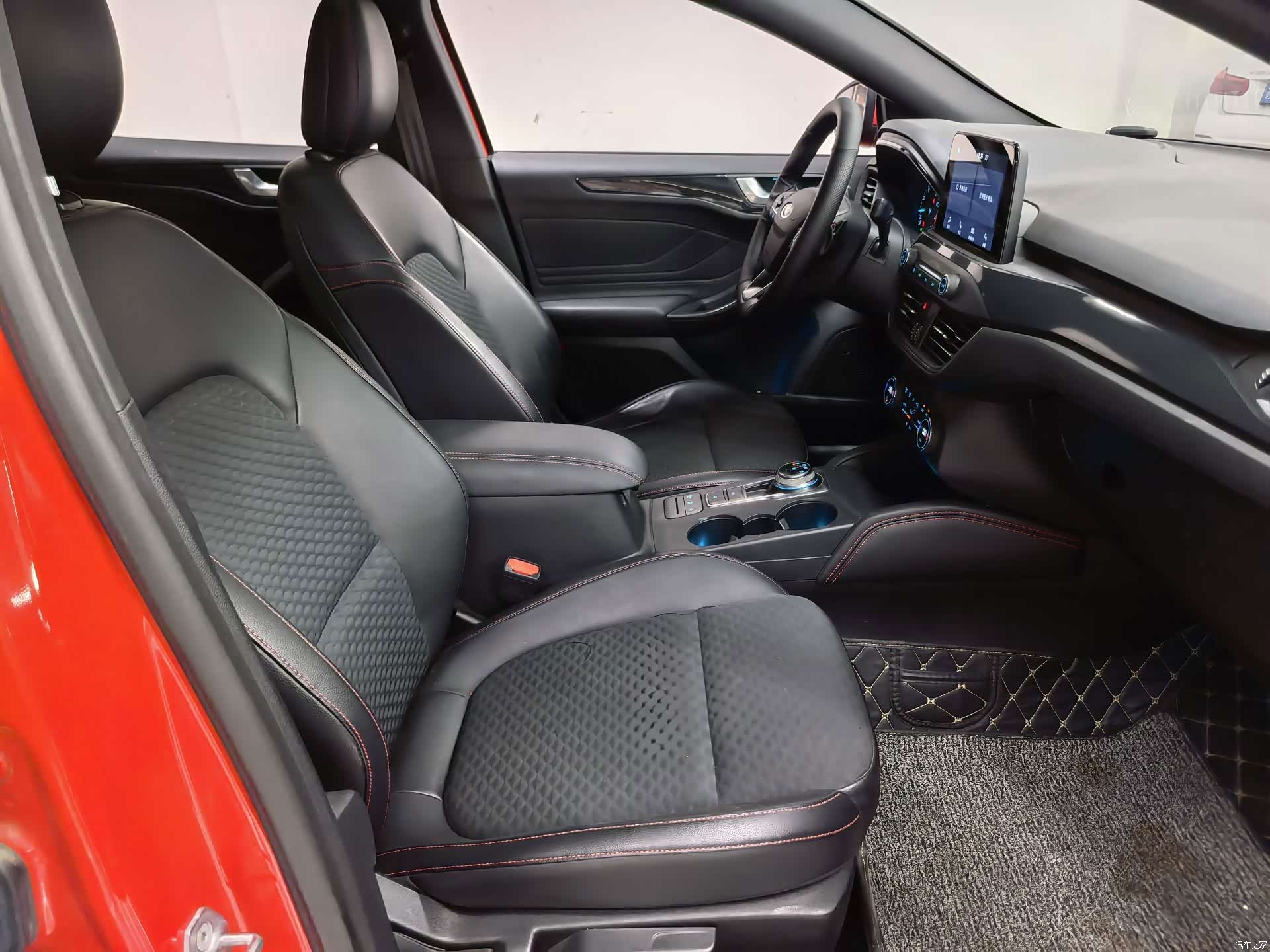 Ford Focus, 2020 17