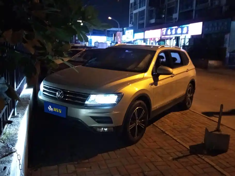 Volkswagen Tiguan L
