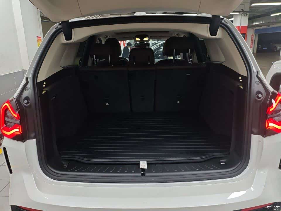 BMW X3, 2023 9