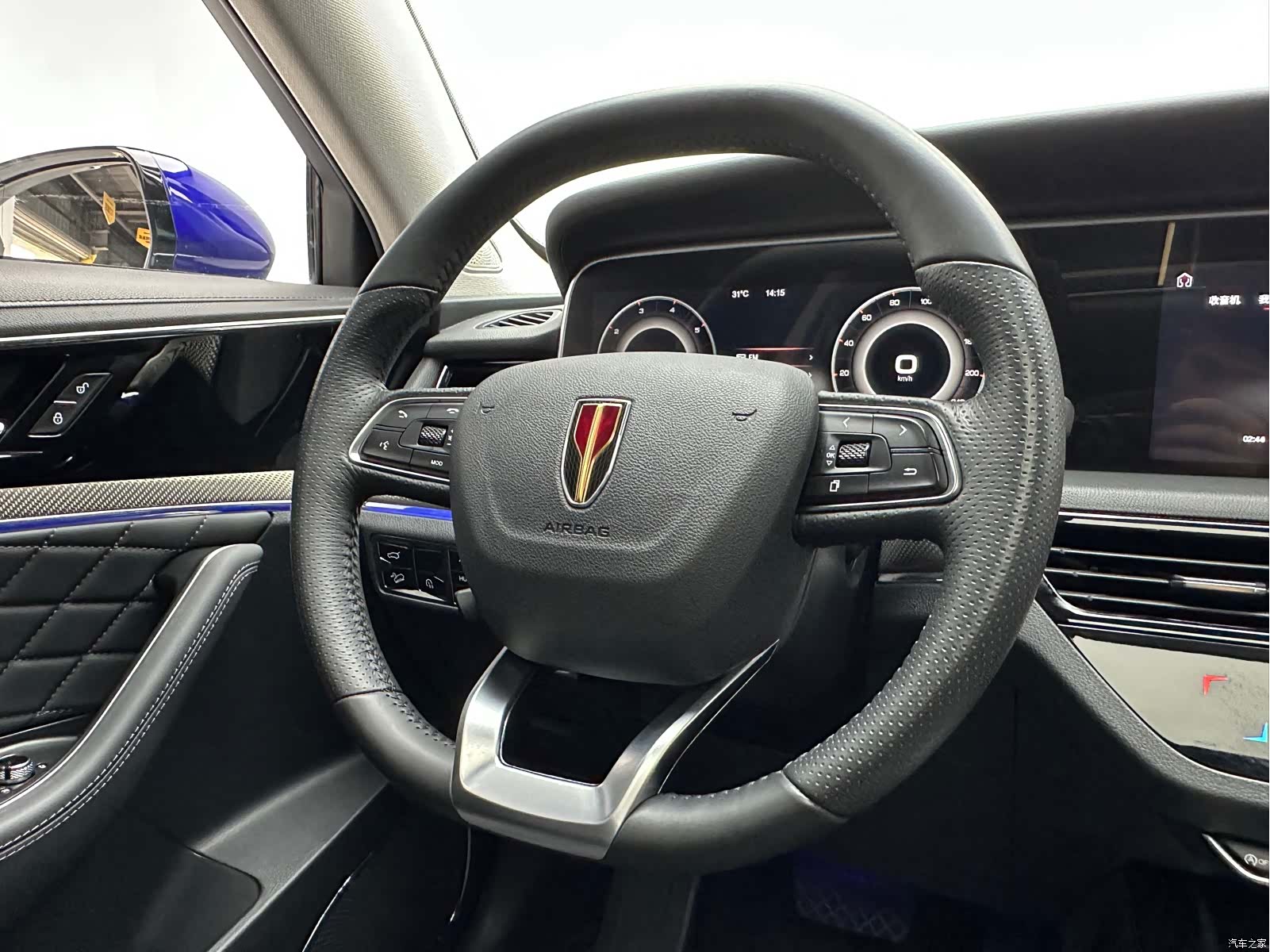 Hongqi HS5, 2020 10