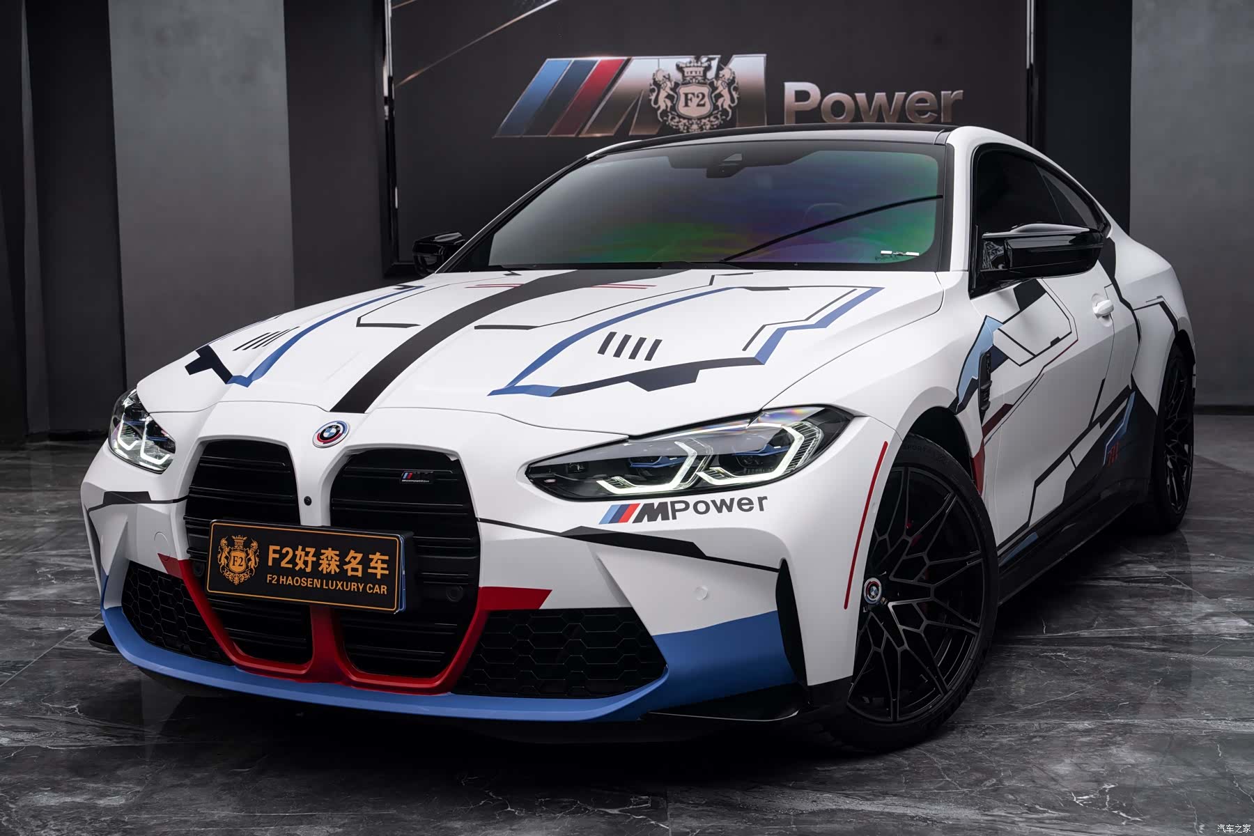 BMW M4, 2023 1