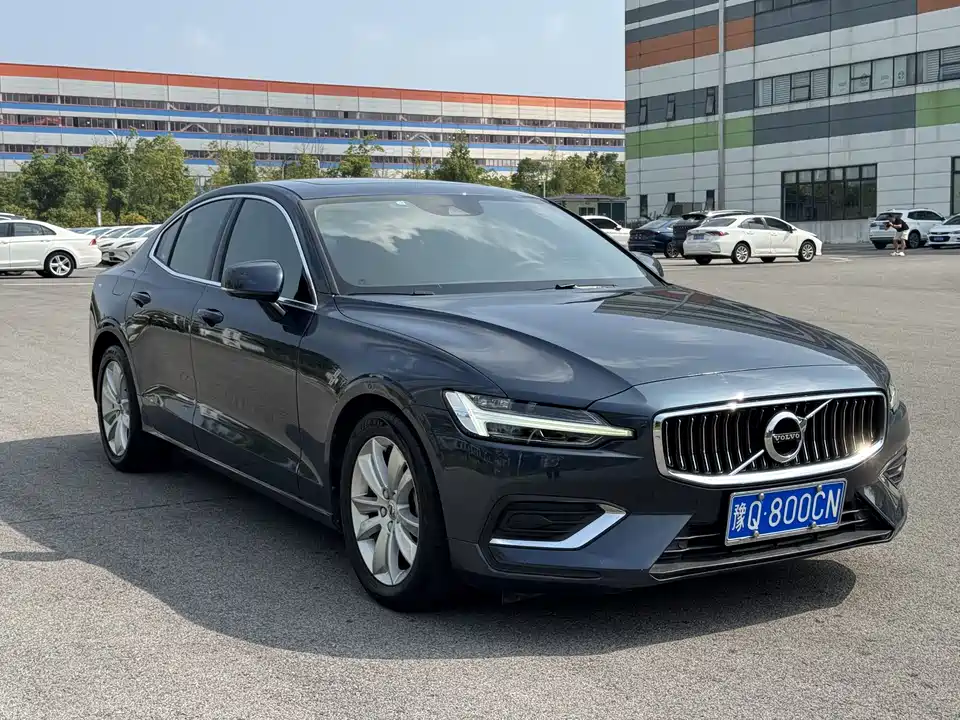 Volvo S60