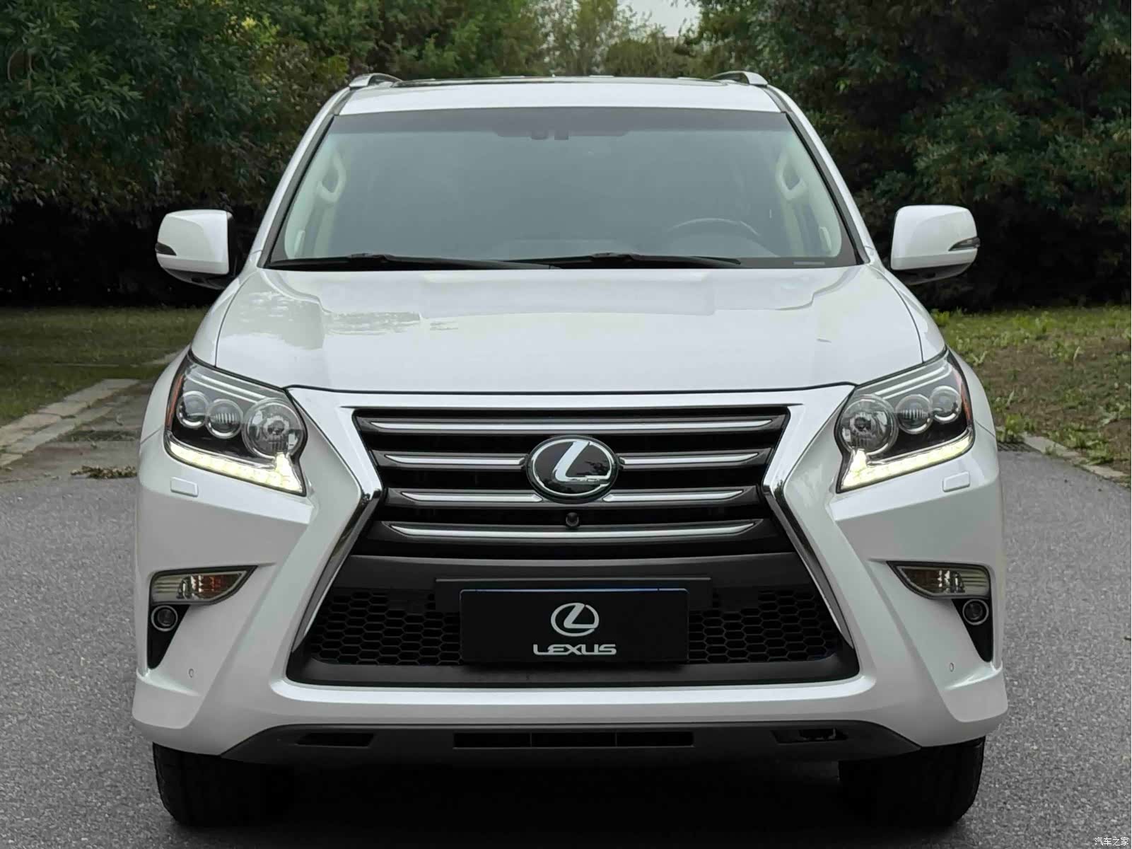 Lexus GX, 2013 1