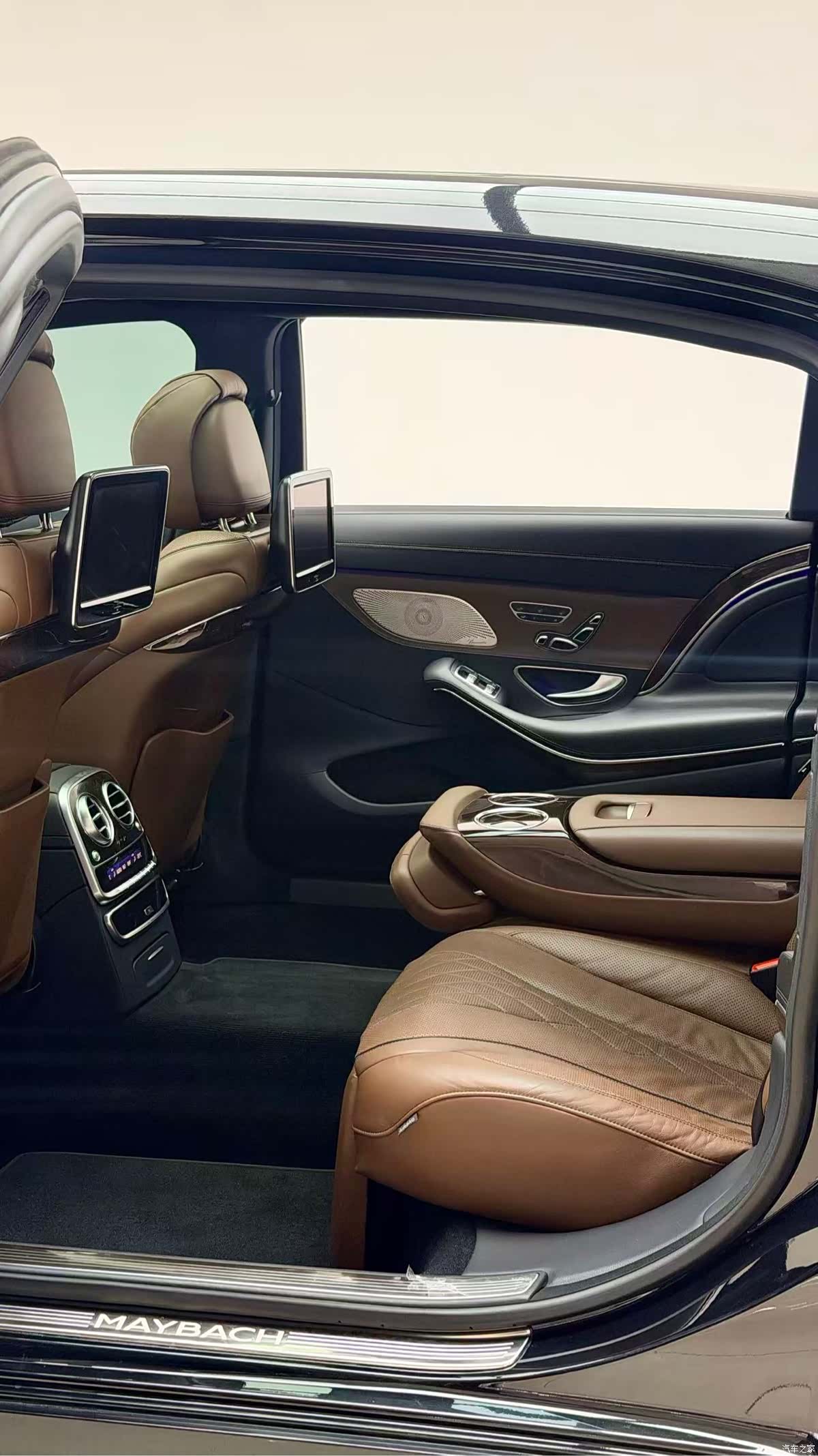 Maybach S-Class, 2017 8