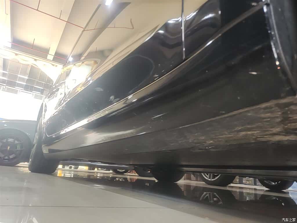 Tesla Model 3, 2025 21