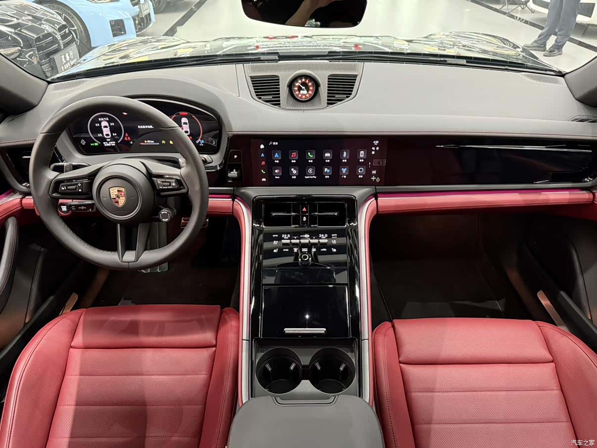 Porsche Panamera, 2026 10