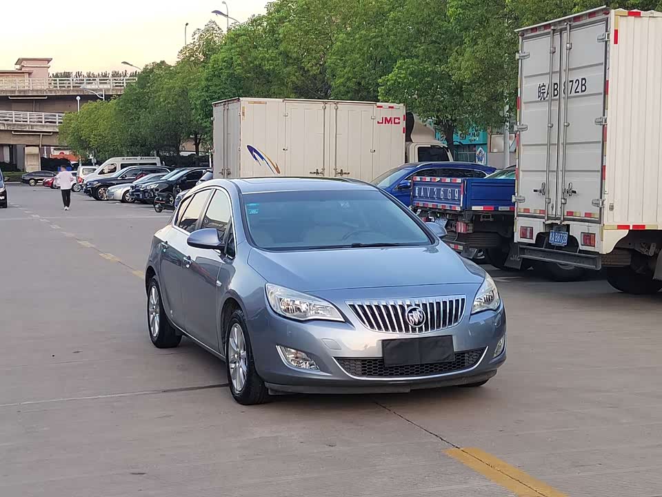 Buick Yinglang