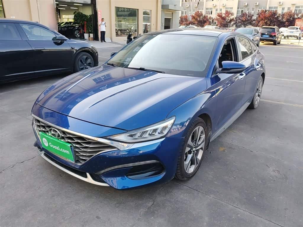 Hyundai Lafesta