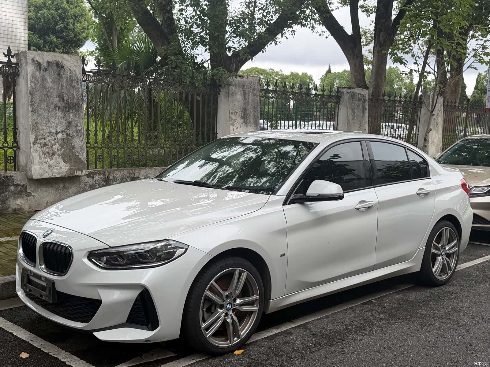 BMW 1 Series, 2019 1
